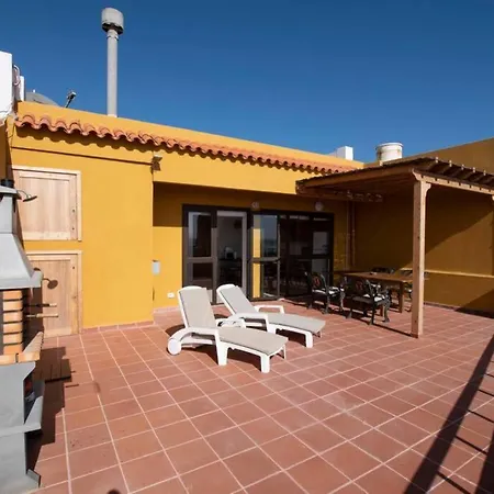 Сasa de vacaciones Atico En La Playa De La Aldea.